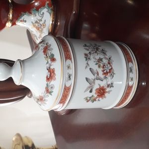 Vintage Vista Alegre Portugal Small Jar Magnolia